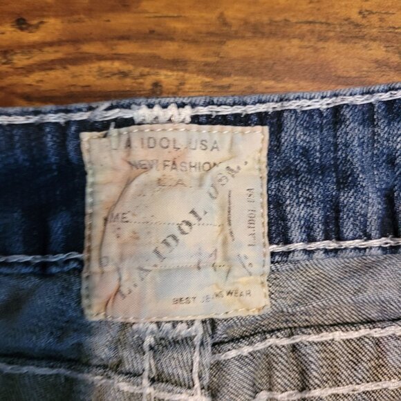 LA Idol Cut Off Denim Shorts Size 11 Low Rise Raw Hem Thick Stitch Button Flaps - Picture 3 of 9